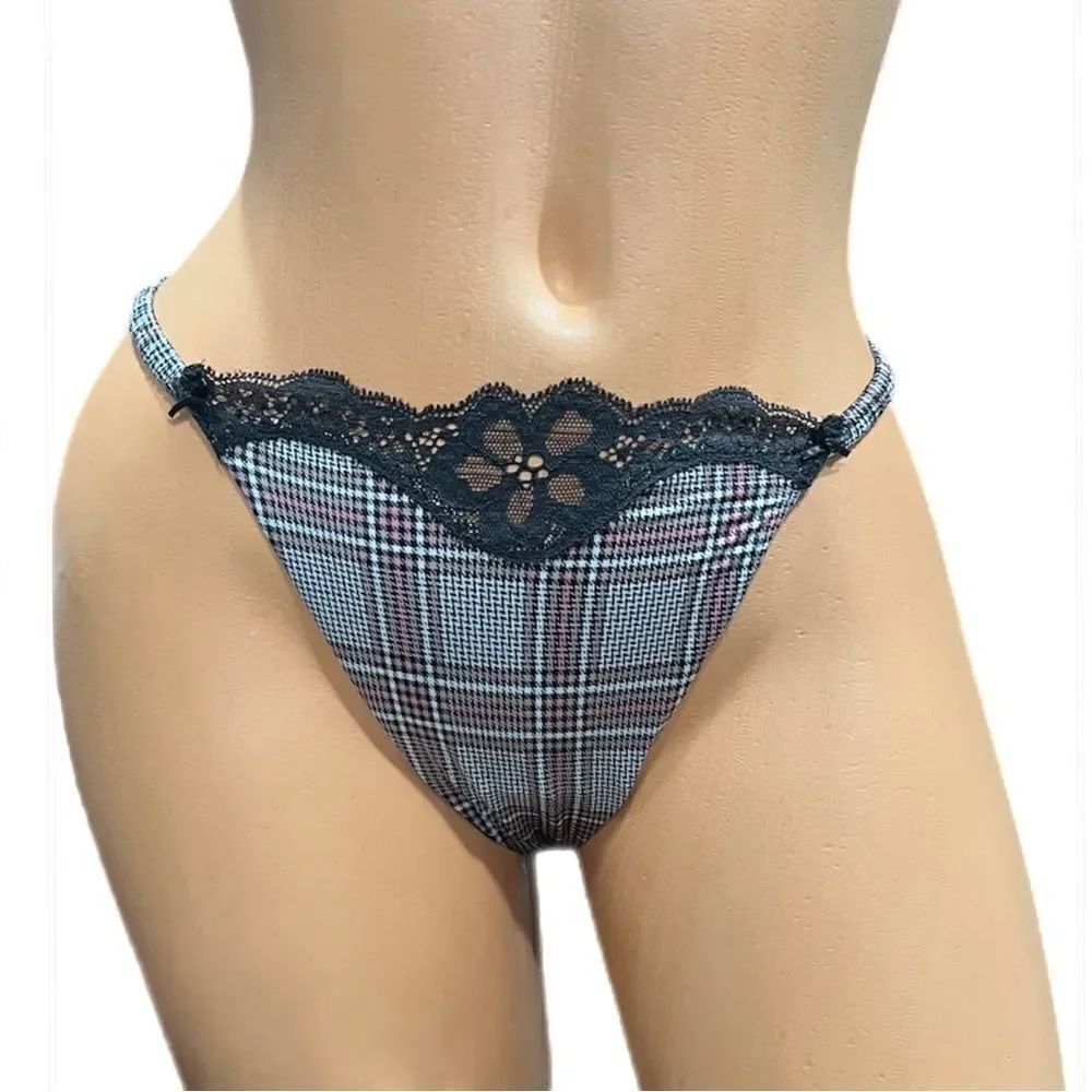Victoria’s Secret Dream Angels Supersoft Satiny lace Itsy Brazilian Slip Large